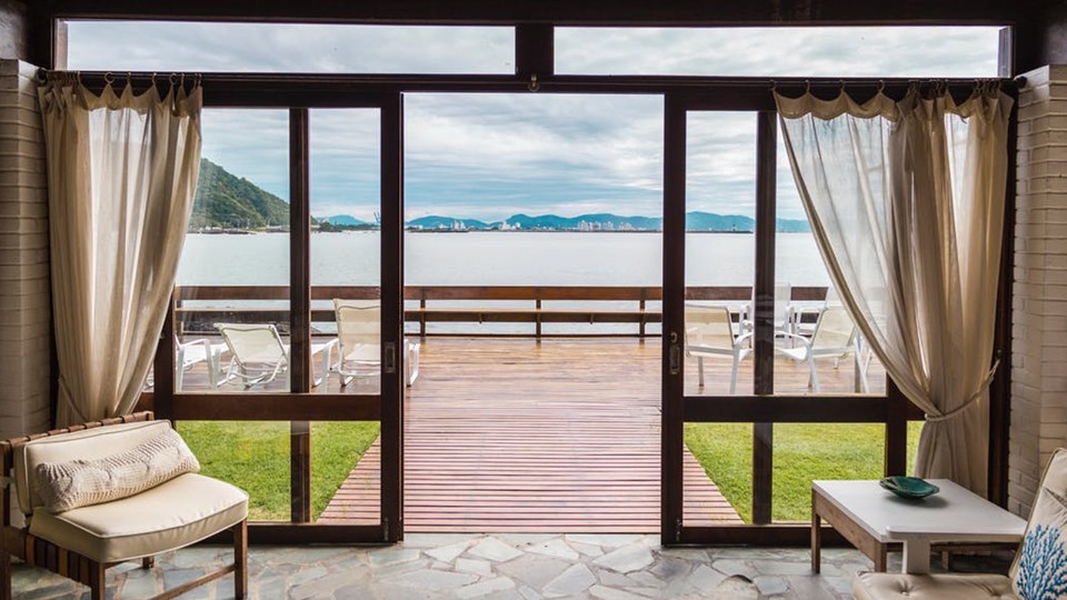 工程門窗安裝中會(huì)出現(xiàn)的問(wèn)題都有哪些？-樓上樓高端門窗