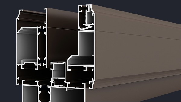 工程門窗中，斷橋鋁合金門窗的“斷橋”是指什么？