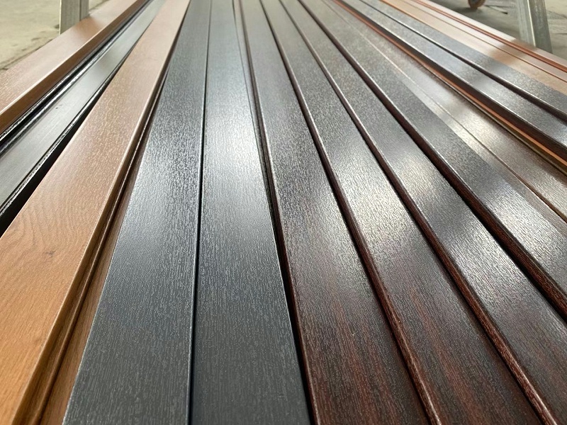 健康鋁木門窗流行的原因是什么？裝在室內(nèi)好看嗎？需注意什么問題？