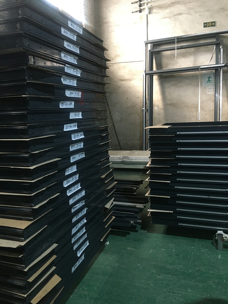 什么？你家的鋁合金門窗只要300元/平？年輕人，耗子喂汁！