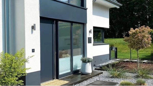 日子過久了才發(fā)現(xiàn)，家里使用樓上樓節(jié)能系統(tǒng)門窗很有必要！