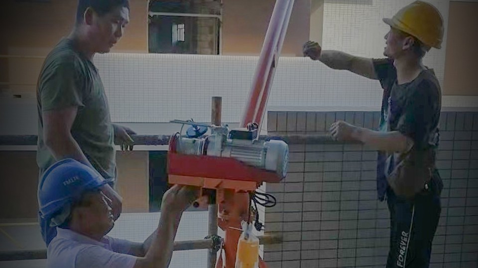 工程門窗幕墻滲水怎么處理？來看看樓上樓門窗的小技巧