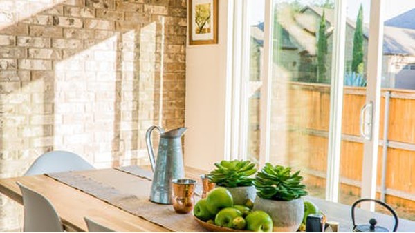 高端鋁門窗廠家的鋁合金門窗特點(diǎn)你都get到了嗎？