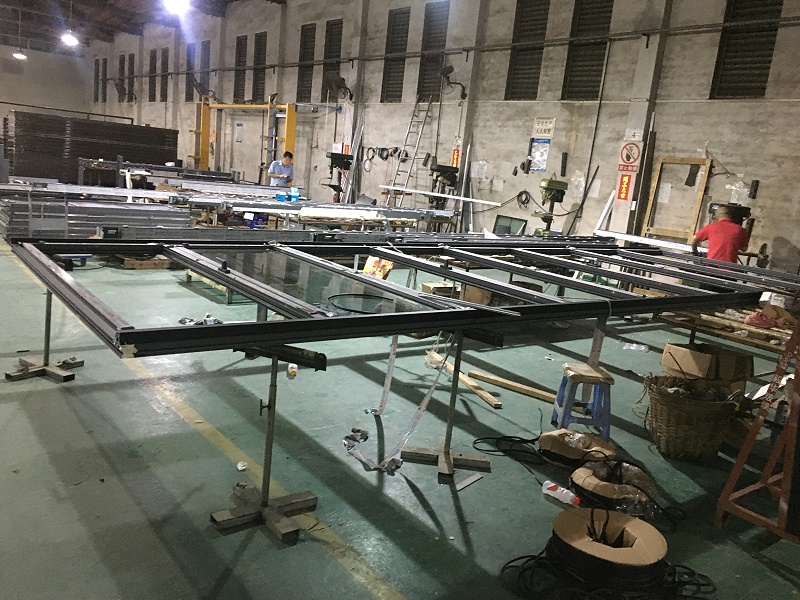 好氣哦！隔壁家居然花350元就買到了高端斷橋鋁合金門窗？