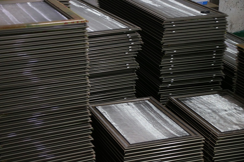 高檔鋁合金門窗的定制設計，原來大有講究！【樓上樓門窗】